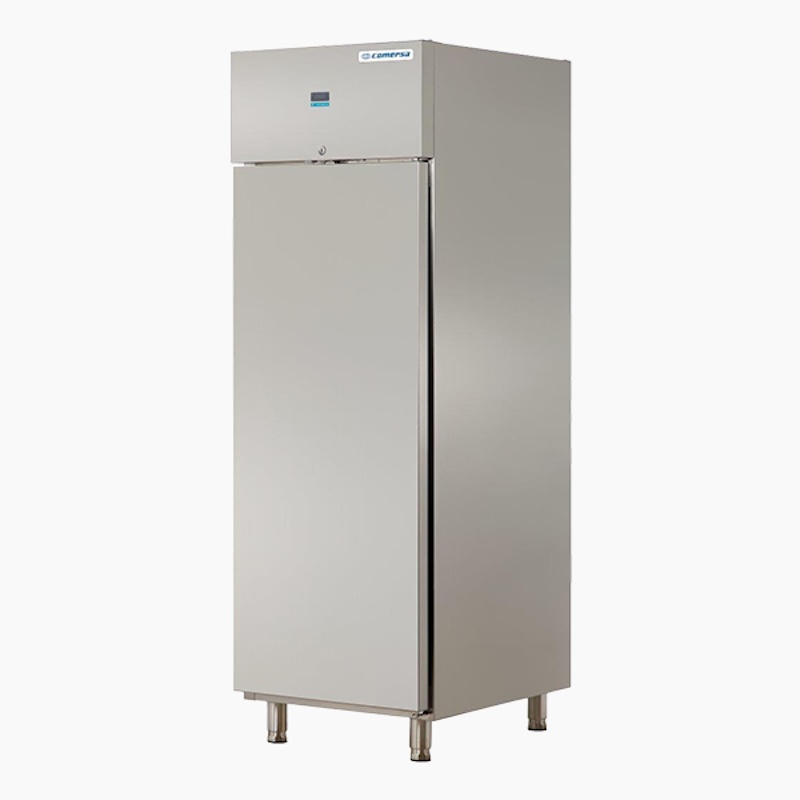 UPRIGHT FREEZER